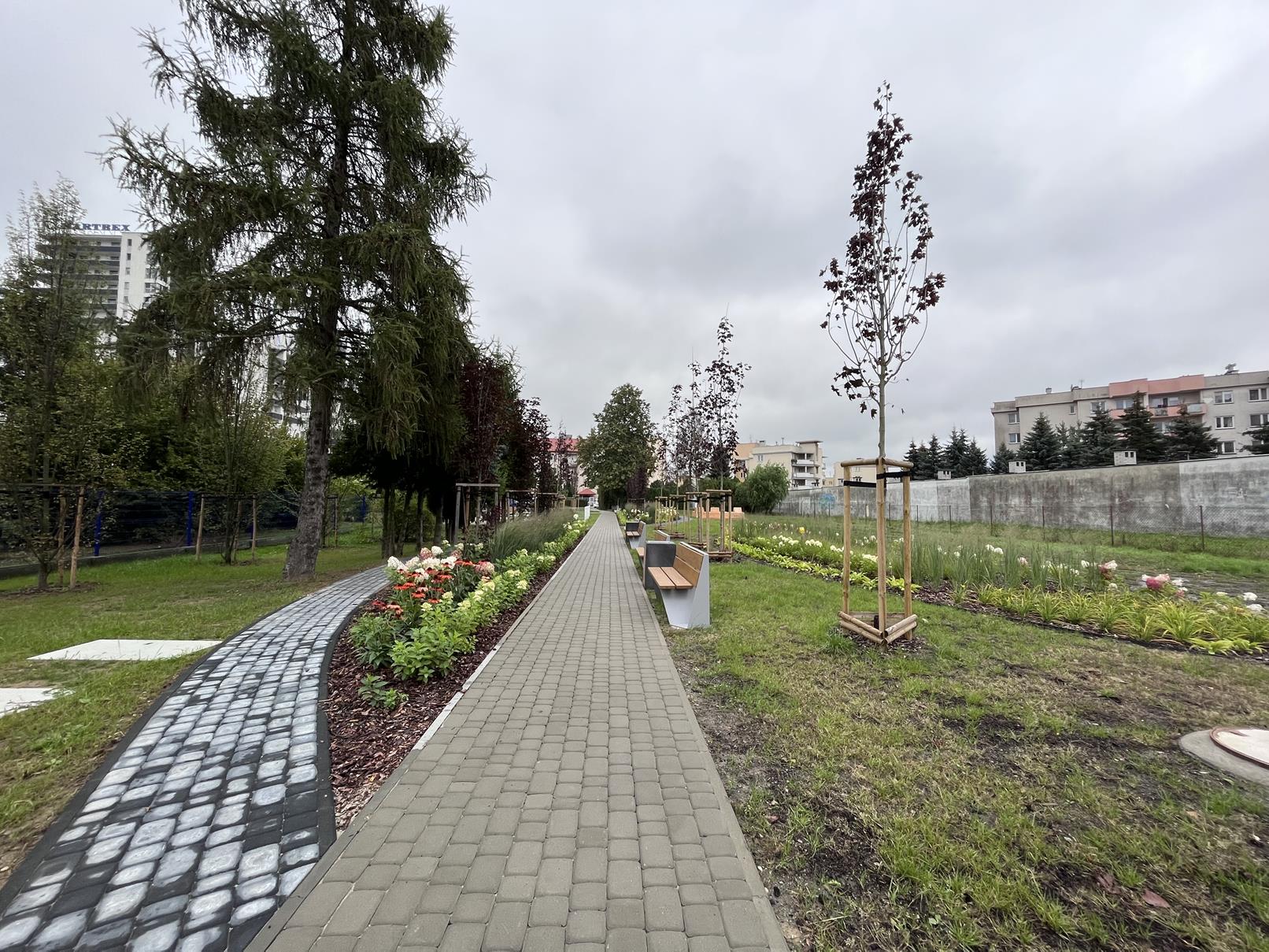 Ogród kieszonkowy przy ul. Kurpiowskiej